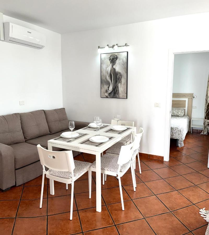 Primavera Holiday Apartment Arona  Buitenkant foto